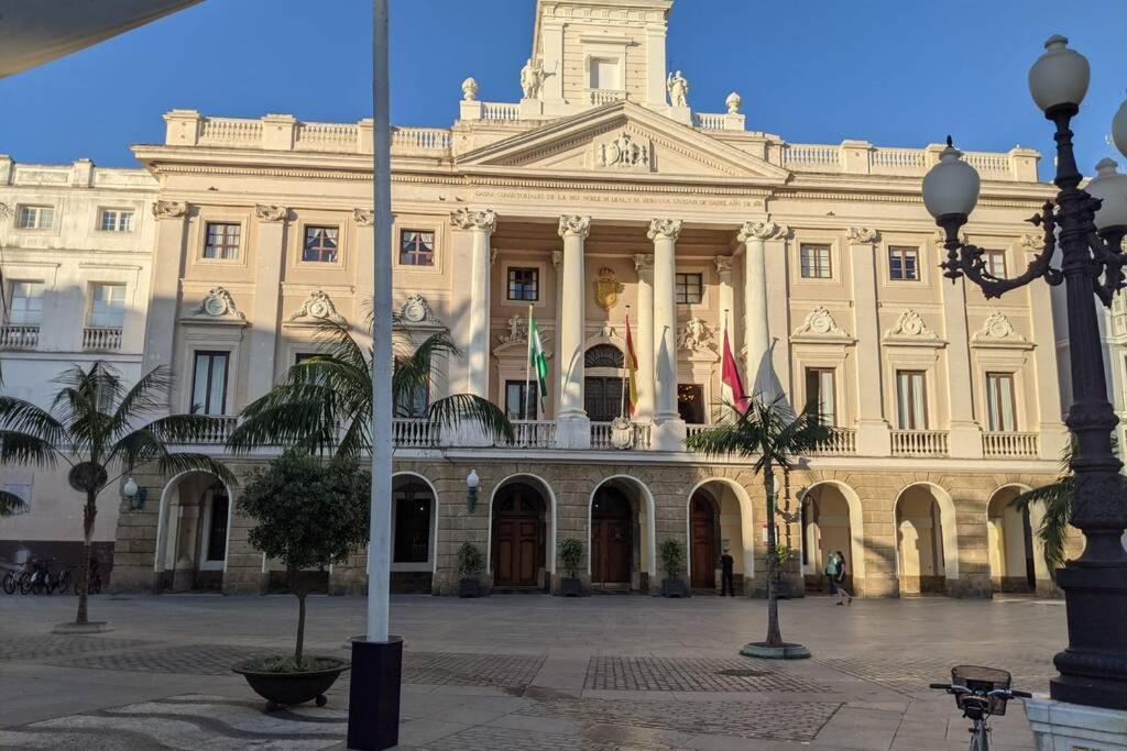Lindo Apartamento En El Centro Historico De Cádiz Eksteriør billede